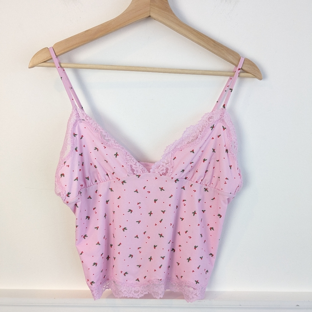 SKIMS • Fits Everybody Triangle Cami Top - Picture 2 of 6